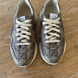 Gucci women’s Rhyton sneakers